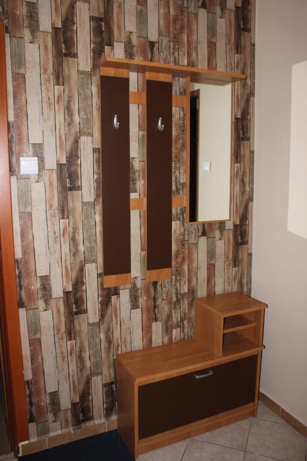 Hotel Park Lesny 'U Kaczyny' Rogow Exterior foto