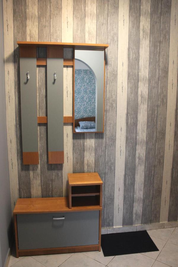 Hotel Park Lesny 'U Kaczyny' Rogow Exterior foto
